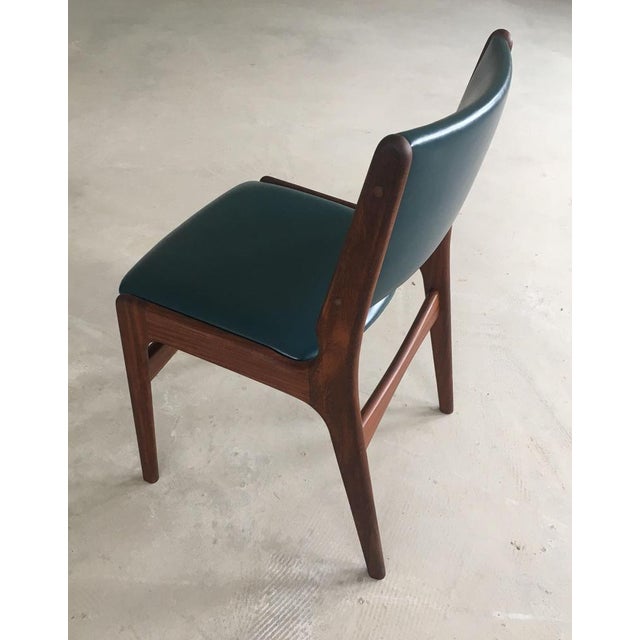 1970s Teak Dining Chairs attributed to Erik Buck, Restored with Customizable Reupholstery, 1960s, Set of 8 For Sale - Image 5 of 8
