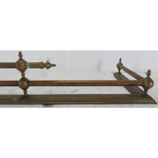 Mid-Century French Brass Fireplace Fender For Sale - Image 4 of 10