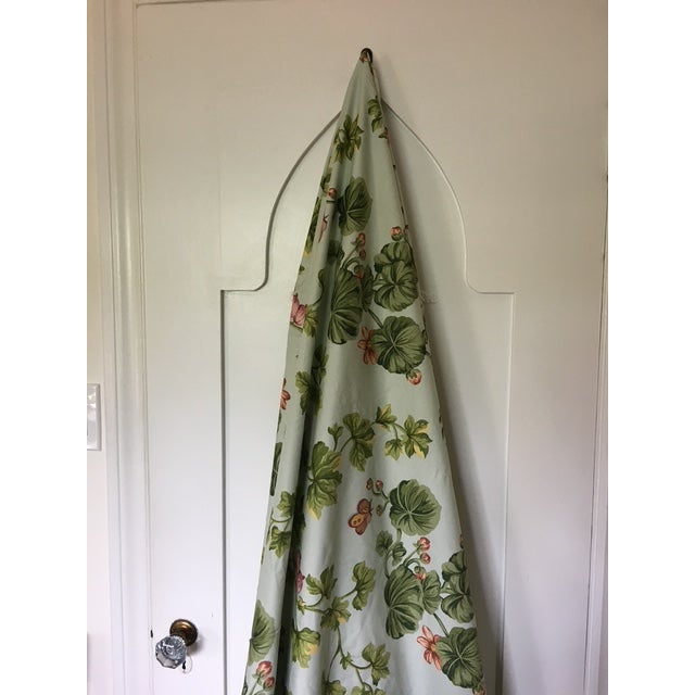 1990s Vintage Botanical Fabric by the Yard : Williamsburg Interpretation by Schumacher Fabrics For Sale - Image 5 of 8