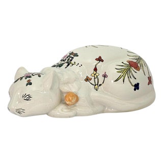Mid-Century Chinese Kutani-Style Reclining Cat Figurine 10.5" For Sale