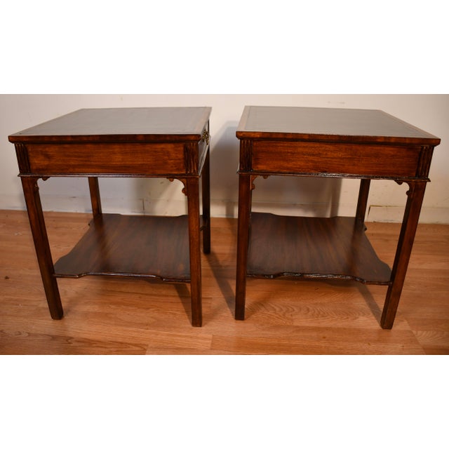 Traditional 1930s Pair of English Regency Mahogany Green Leather Top Accent Side Tables For Sale - Image 3 of 18
