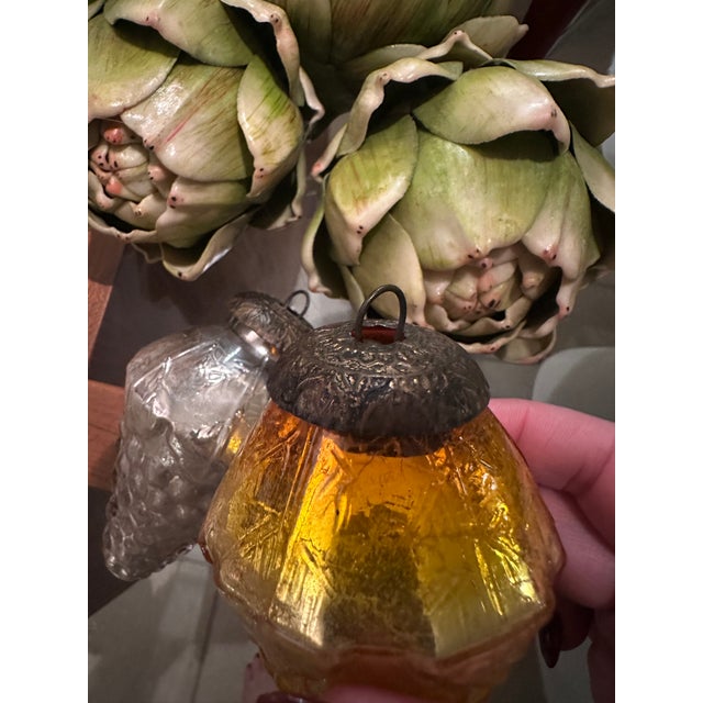 Early 20th Century Set of 13 Kugel / Kugel Style Mercury Glass Ornaments in Silver, Gold, and Red For Sale - Image 5 of 16