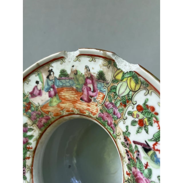 Antique Chinese Rose Medallion Porcelain Vase For Sale - Image 6 of 10