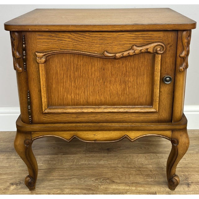 Vintage Louis XVI French Nightstands, Set of 2 For Sale - Image 3 of 15