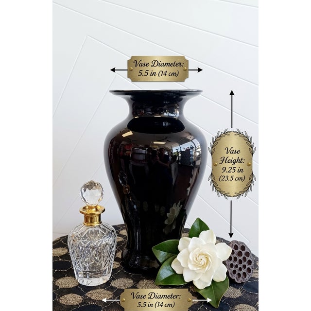 A striking example of Art Deco geometry, this flared vase was produced by the L.E. Smith Glass Company during the...