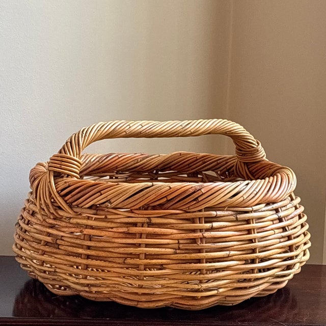 Absolutely love the profile of this large wicker basket with its bulbous base and pretty French randing. This basket is...