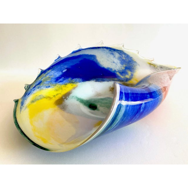 Various Artists Vintage 1980's Post Modern Hand Blown Studio Art Glass Multicolor Abstract Sculptural Shell Large Centerpiece Bowl For Sale - Image 4 of 13