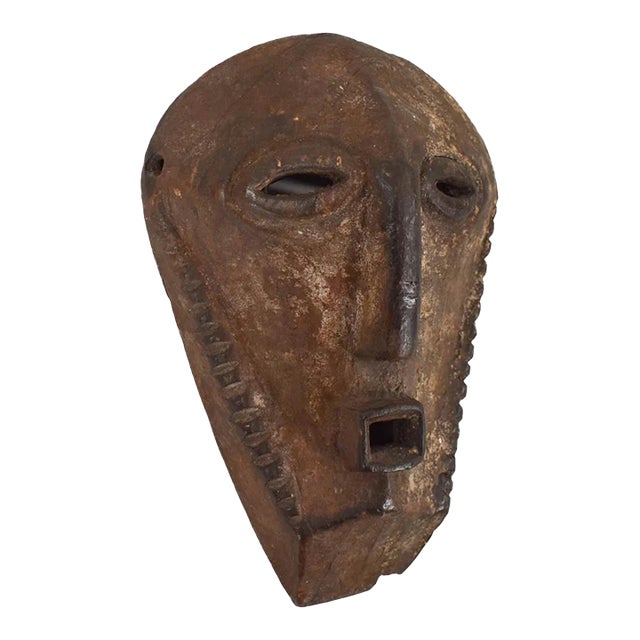 Early 20th Century Bembe Alunga Mask For Sale