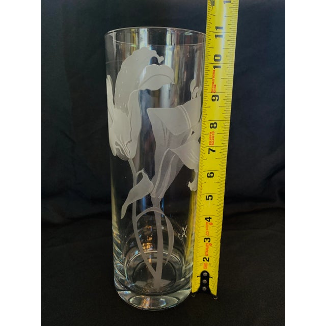 Mid 20th Century Perry Coyle Tall Etched Glass Lily Vase For Sale - Image 12 of 13