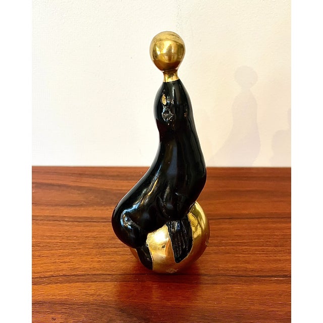 A sculpture with a distinctly glamorous charm, perfectly capturing the 1970s taste for opulent, theatrical, and sensual...