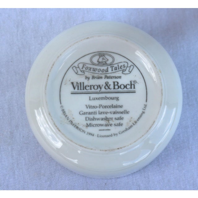 Ceramic 1994 Vintage Villeroy & Boch German Foxwood Tales Golfing Rabbit Porcelain Trinket Box With Lid. For Sale - Image 7 of 10