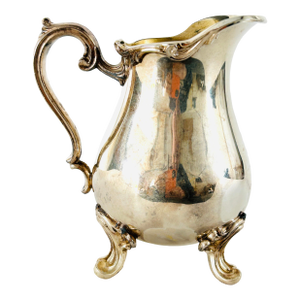 1900 Webster Victorian and Rococo Revival Silverplate (1895-1915) Small Creamer