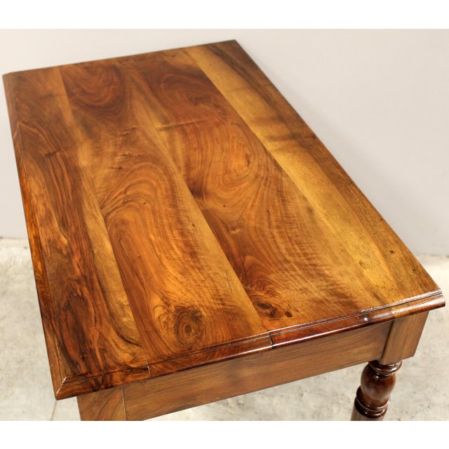 Antique Desk Table in Walnut, 1800s For Sale - Image 10 of 12