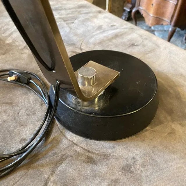 Silver 1970s Space Age Italian Table Lamp in the Style of Arredoluce For Sale - Image 8 of 13