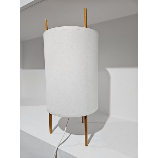 Cylindrical No. 9 Desk Lamp by Isamu Noguchi for Knoll Inc. / Knoll International, 1940s For Sale - Image 3 of 9