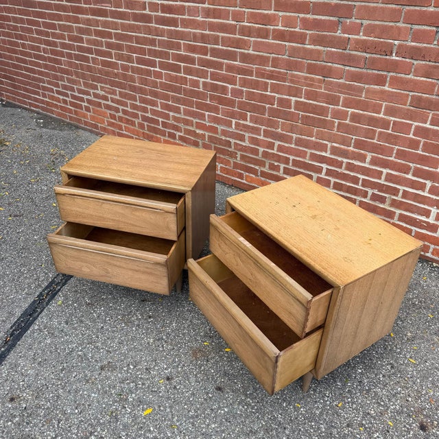 Mid-Century Modern Pair of Mid-Century Modern Walnut Nightstands For Sale - Image 3 of 9