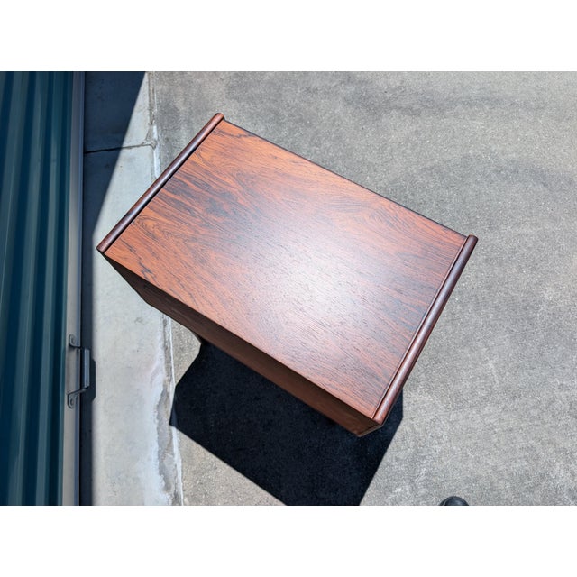 Danish Mid Century Modern Rosewood Nightstand/End Table, C1960s For Sale - Image 10 of 11