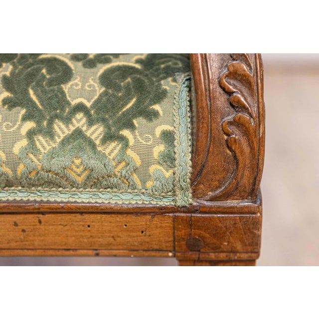 18th Century Tuscan 18th Century Walnut Sofa from Villa Fioravanti with Carved Lyre Motifs For Sale - Image 5 of 14