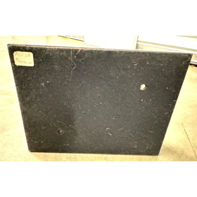 Pino Conte Women Confidence Bronze Sculpture For Sale - Image 13 of 17