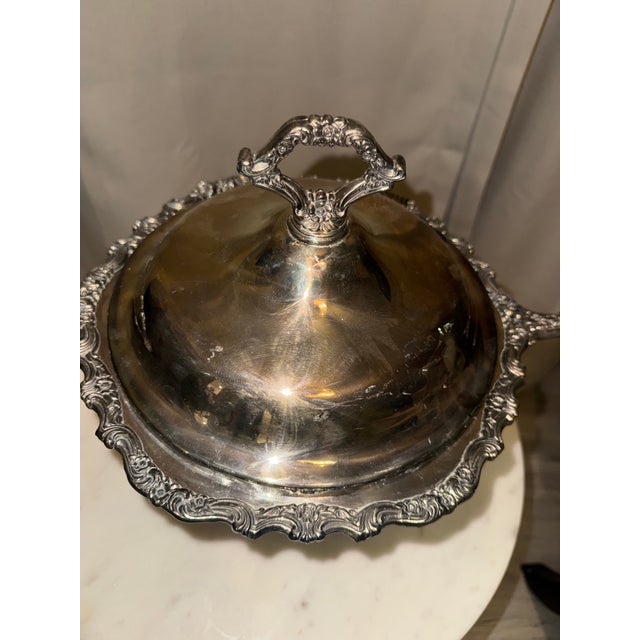 Victorian Vintage Webster Wilcox / Oneida Silver-Plated Chafing Dish Pan & Lid With Wood Handle For Sale - Image 3 of 11