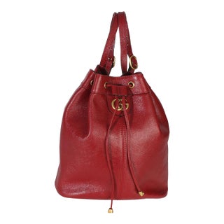 Red Piuma Lux Energy Medium Re(Belle) Bucket Backpack For Sale