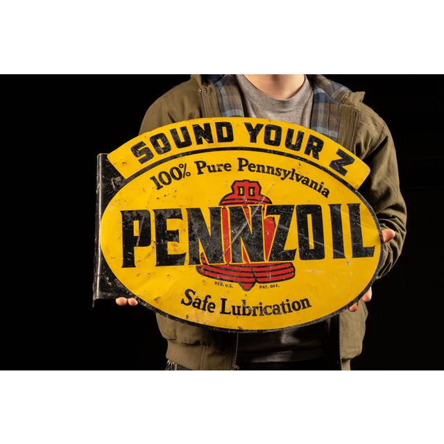 Vintage Pennzoil Flange Sign For Sale - Image 4 of 9