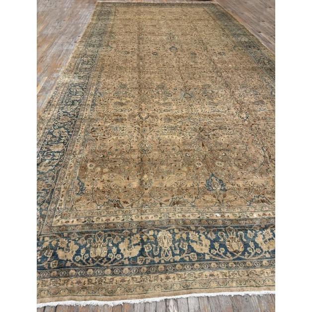 1900s Antique Beige Field Floral Mashad Gallery Rug For Sale In New York - Image 6 of 6