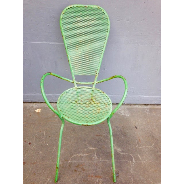 An exceptionally comfortable and stylish green pointed garden chair. Use it indoors or outside! Please update seat height