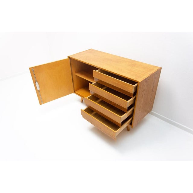 Brown Mid-Century Chest of Drawers U-458 attributed to Jiri Jiroutek, Czechoslovakia, 1960s For Sale - Image 8 of 18