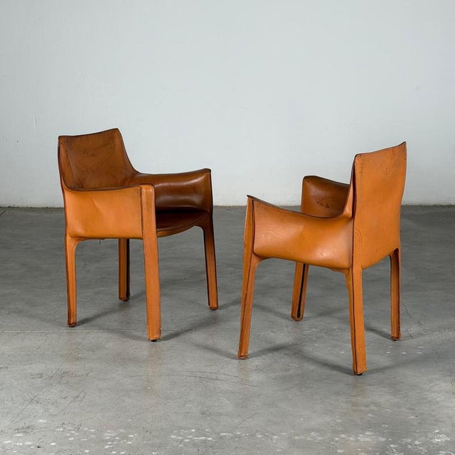 CAB 413 Armchairs in Cognac Leather attributed to Mario Bellini for Cassina, 1970s, Set of 2 For Sale - Image 3 of 16
