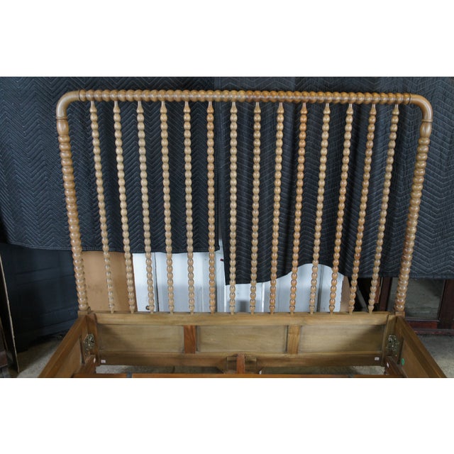 Early 21st Century Attributed to Bramble Cholet Jenny Lind Style Queen Size Bed in Straw Wash 27606stw For Sale - Image 5 of 10