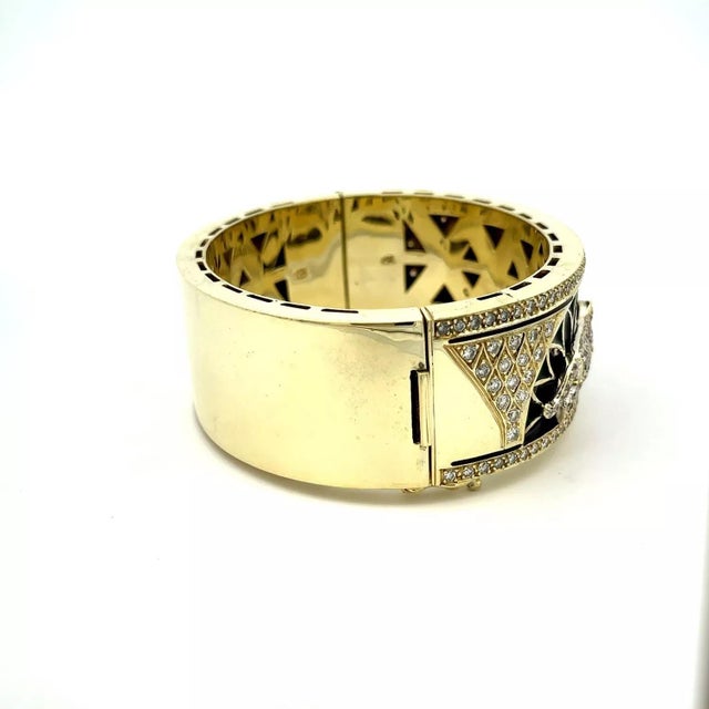 1990s Diamonds 14k Panther Bracelet Yellow Gold Enamel Wide Bangle For Sale - Image 5 of 6