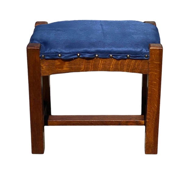 Stickley Brothers Early 20th Century Antique Arts & Crafts / Mission Oak Footstool Attributed to Stickley Brothers For Sale - Image 4 of 10