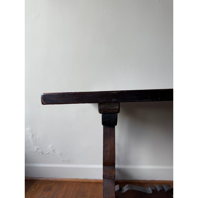 19th Century Walnut Dining Table For Sale - Image 5 of 6