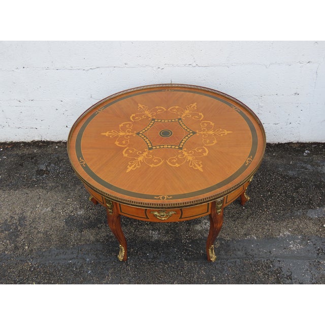 French Inlay Round Coffee Table With Brass Apron 6349 For Sale - Image 10 of 11