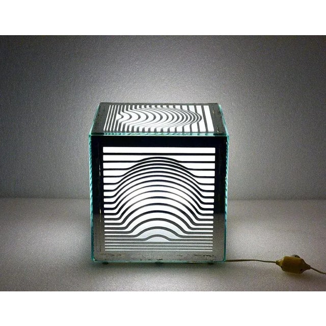 - Rare table lamp design Victor Vasarely 1960s - In mirrored crystal with sandblasted optical drawing - Original...