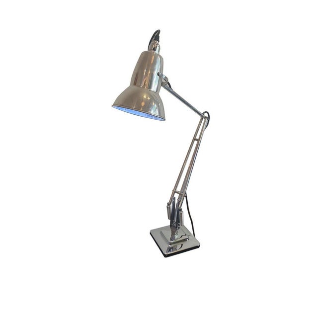 George Carwardine Bauhaus Table Lamp by George Carwardine for Herbert Terry & Sons For Sale - Image 4 of 4