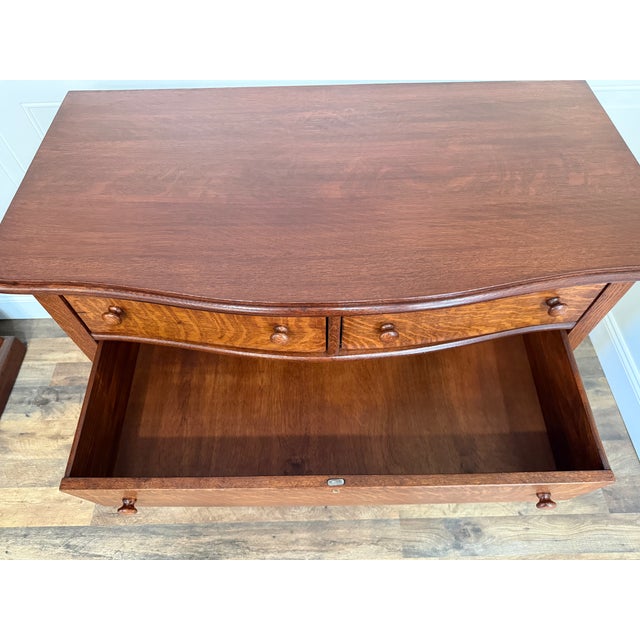 Brown Early 20th-Century Quarter-Sawn Oak Curved 5-Drawer Chest | Fully Restored For Sale - Image 8 of 15