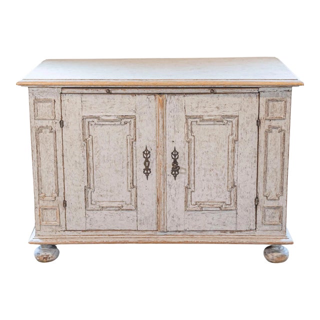 Swedish Baroque, 1740s Painted Buffet with Carved Doors and Pull Out Drawer For Sale