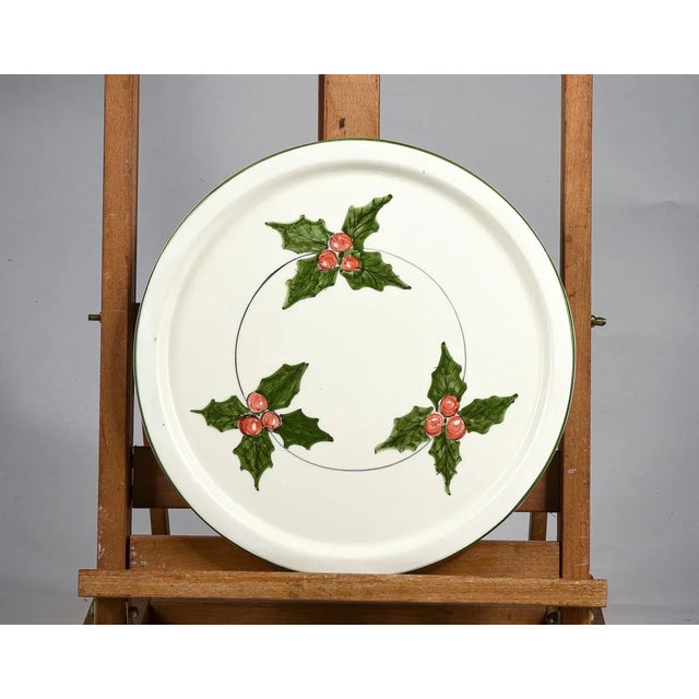 White ceramic plate with green borders and holly decoration signed bozzi appignano measures d 30.5 x h 1 dimensions:...