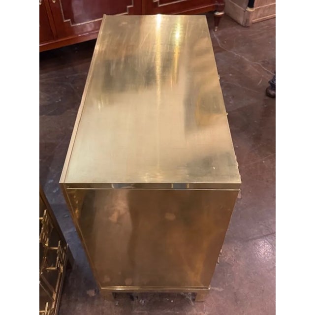 Transitional Pair of Brass Chinoiserie Manner Bedside Tables After Mastercraft For Sale - Image 3 of 6