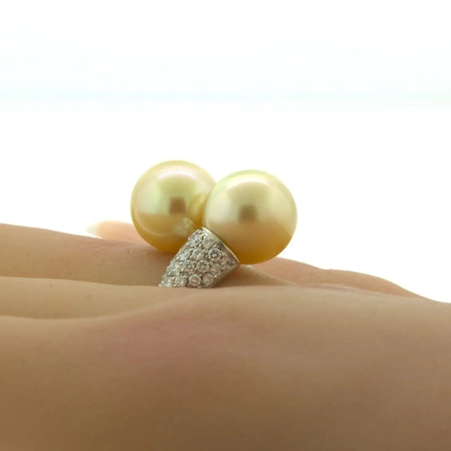 Metal South Sea Golden Pearl Diamond 18K White Gold Bypass Ring, Size 7 For Sale - Image 7 of 12