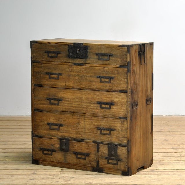 Japanese Tansu Chest of Drawers, 1870 For Sale - Image 3 of 15