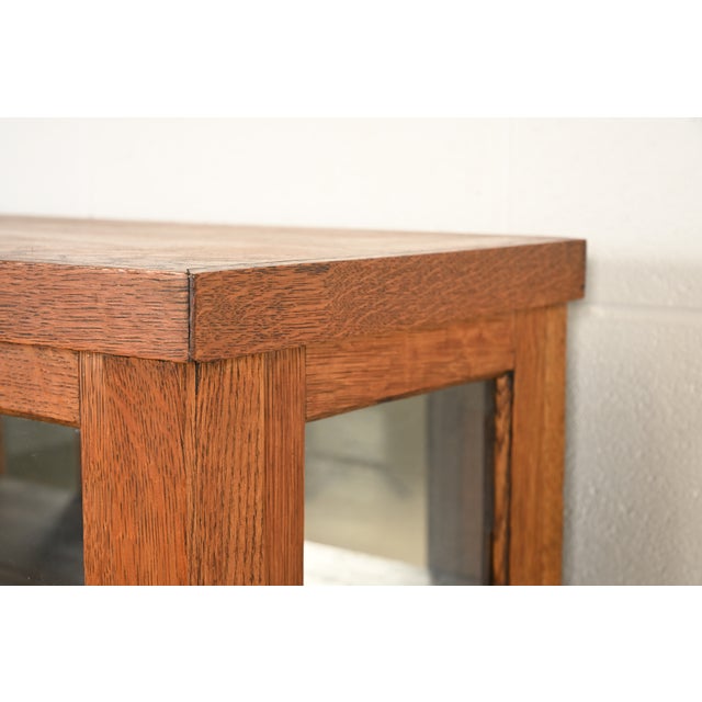 Berkey & Gay Style Antique Mission Oak Arts & Crafts Bookcase Cabinet, Circa 1910 For Sale - Image 9 of 16