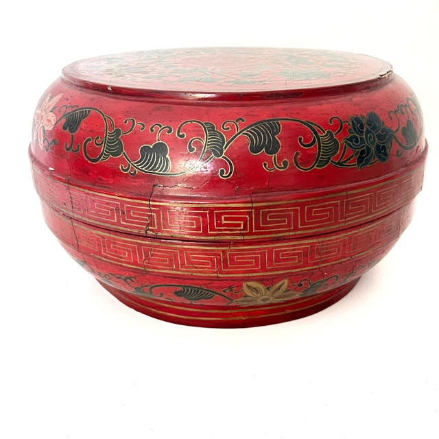 Large 14" Antique Chinese REd Lacquer Wedding Box For Sale - Image 4 of 16