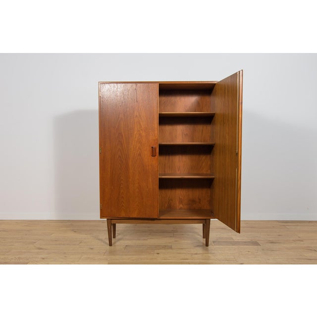 Brown Mid-Century Modern Teak Wardrobe by Børge Mogensen for Søborg Møbelfabrik, Denmark, 1960s For Sale - Image 8 of 16