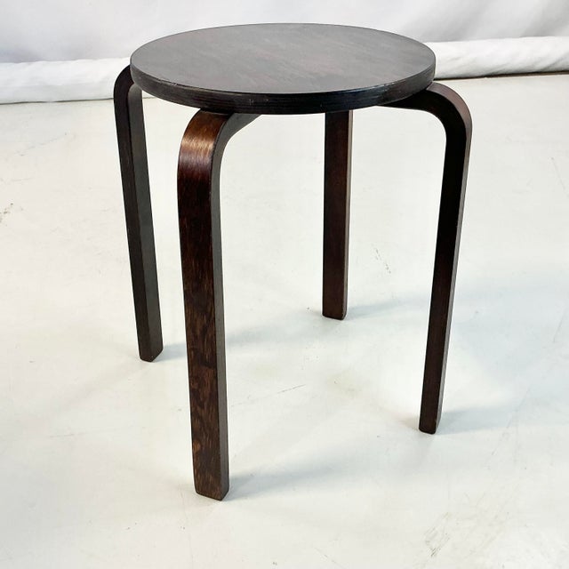 1980s Vintage Danish Modern “Dot” Tripod Bentwood Stool or Drinks Table After Arne Jacobsen. For Sale - Image 10 of 10
