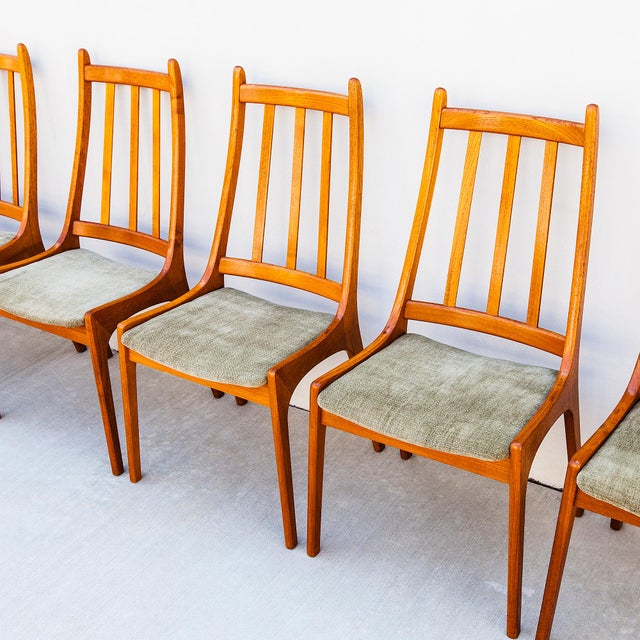 Mid-Century Modern Vintage Danish Modern Mid Century Teak Slat Back Dining Chairs For Sale - Image 3 of 15