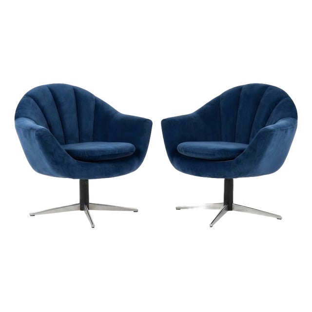 Vintage Hungarian Shell Swivel Lounge Cairs in Blue Velvet with Star Bases, 1970s, Set of 2 For Sale