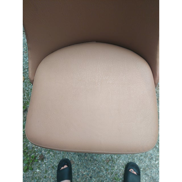 Mid-Century Modern Swivel Chair Hamilton Cosco For Sale - Image 4 of 7